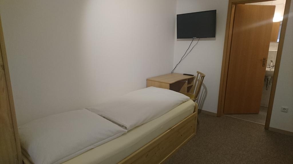 Gaestehaus Langhammer Bubenreuth Екстер'єр фото